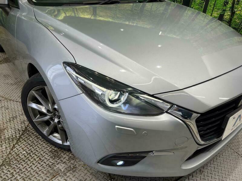 Axela Sport