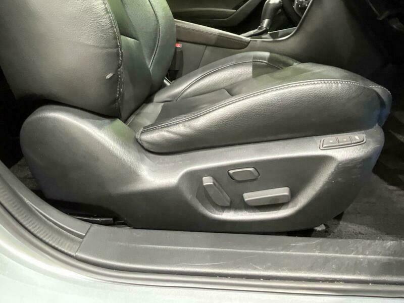 Axela Sport