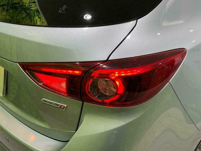 Axela Sport
