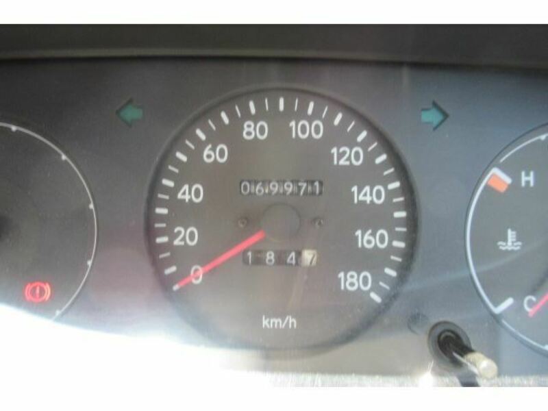 COROLLA VAN