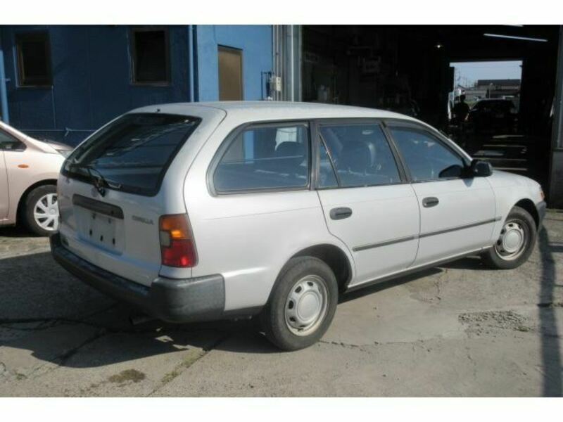 COROLLA VAN