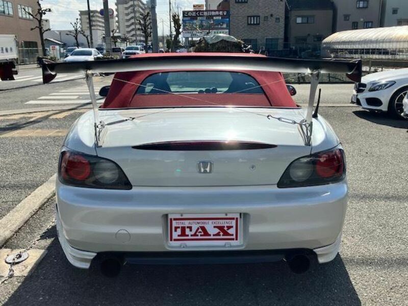S2000