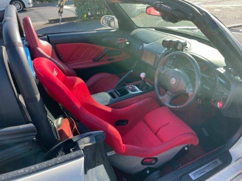 S2000