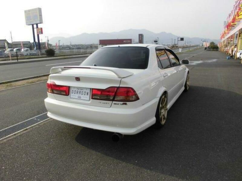 Used 2000 HONDA ACCORD GH-CL1  SBI Motor Japan