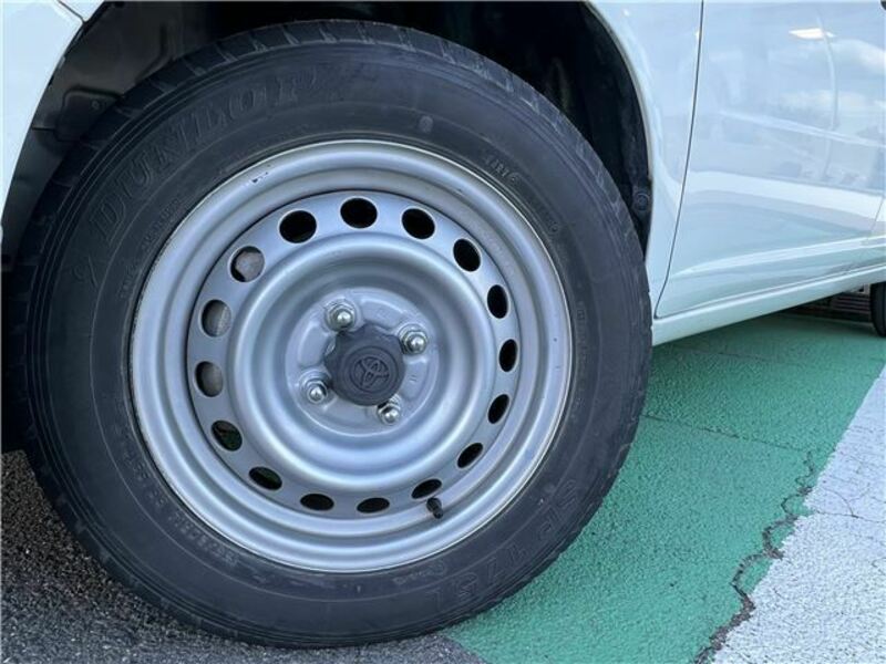 SUCCEED VAN