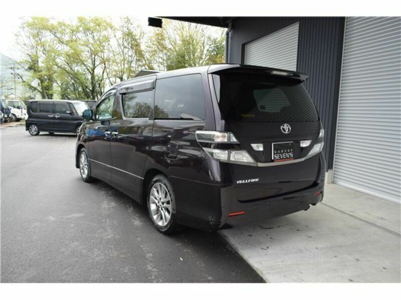 VELLFIRE-8