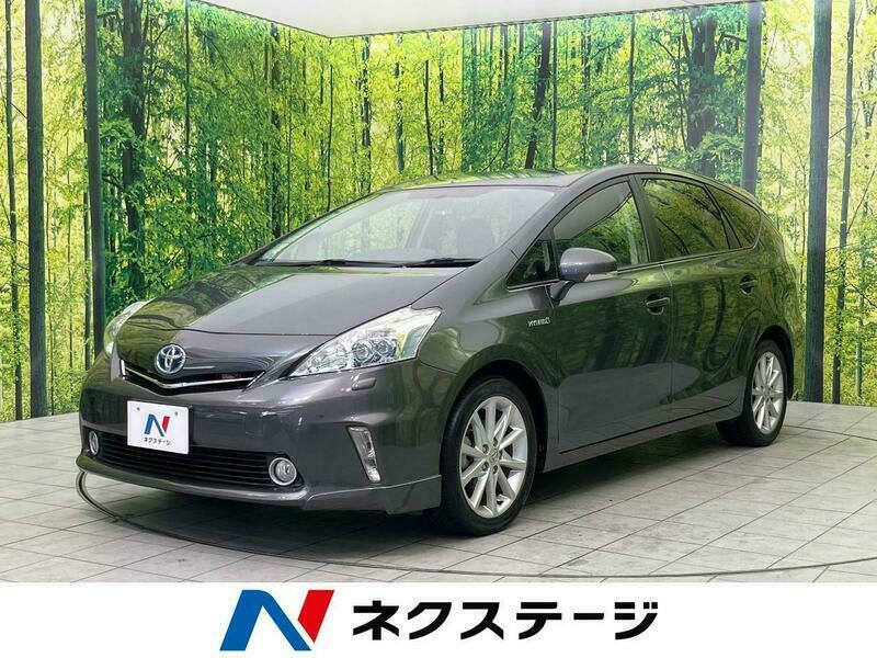 PRIUS ALPHA-1