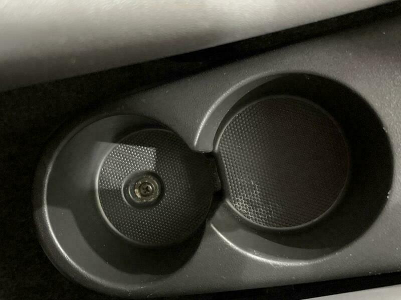 R1