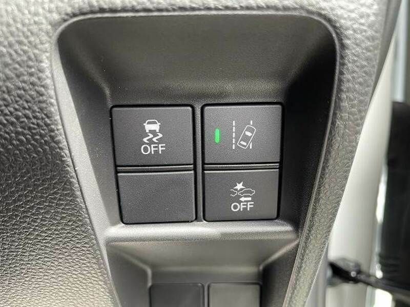 N-VAN