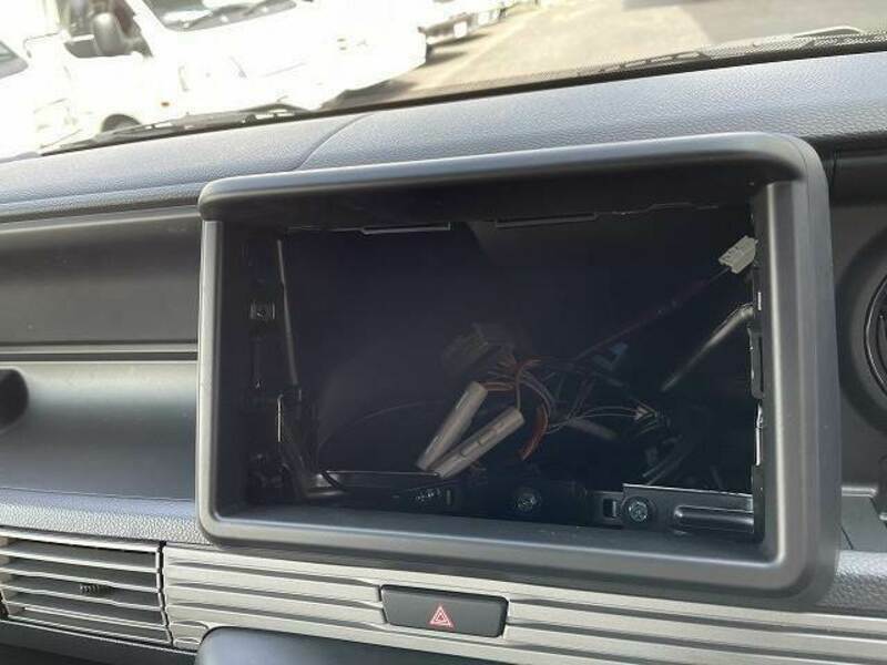 N-VAN