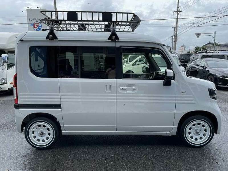 N-VAN