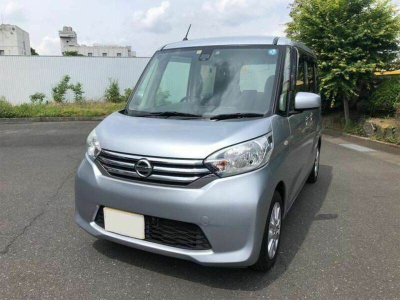 NISSAN　DAYZ ROOX