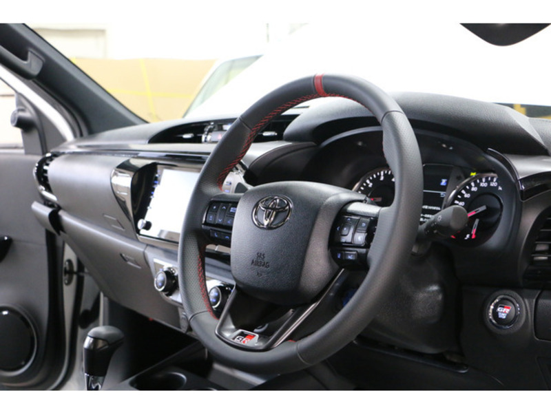 HILUX