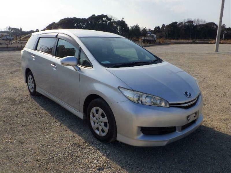 TOYOTA　WISH