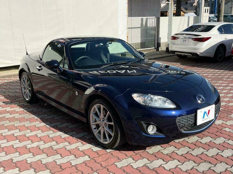 ROADSTER