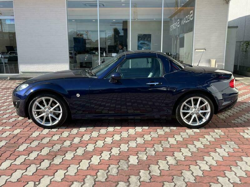 ROADSTER