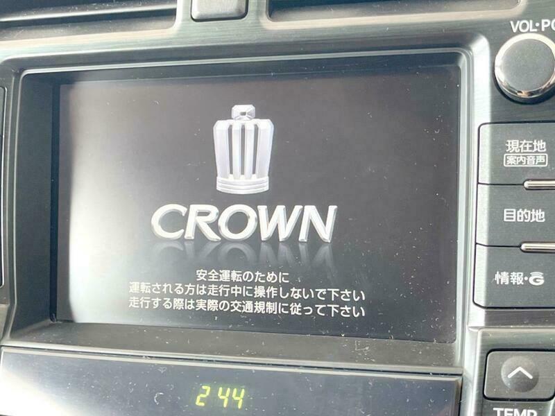 CROWN