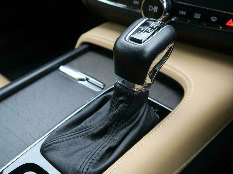 V90