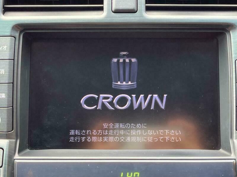 CROWN