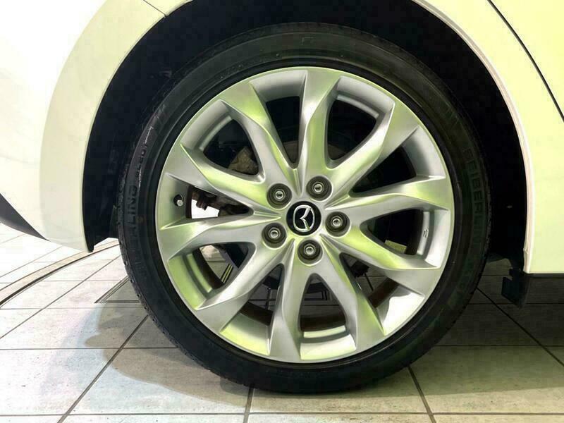 Axela Sport