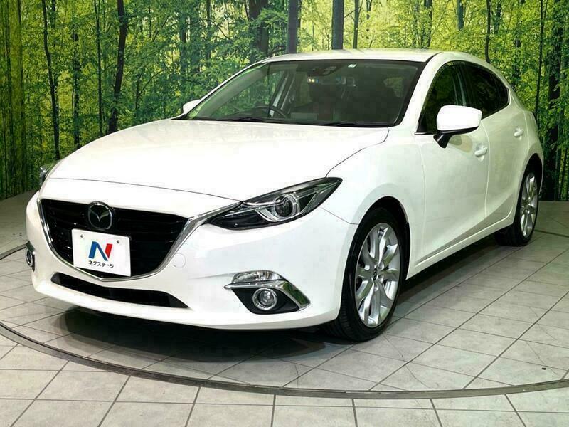 Axela Sport