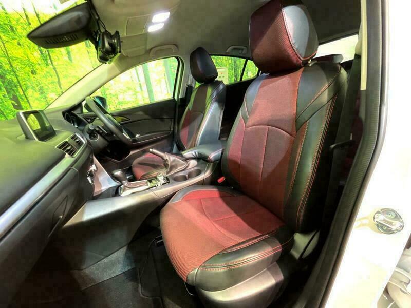 Axela Sport