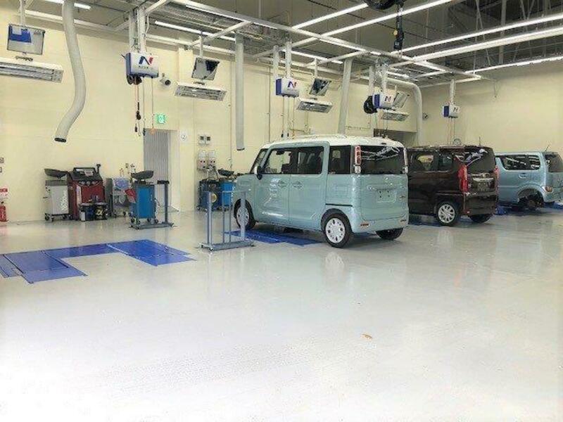 Axela Sport