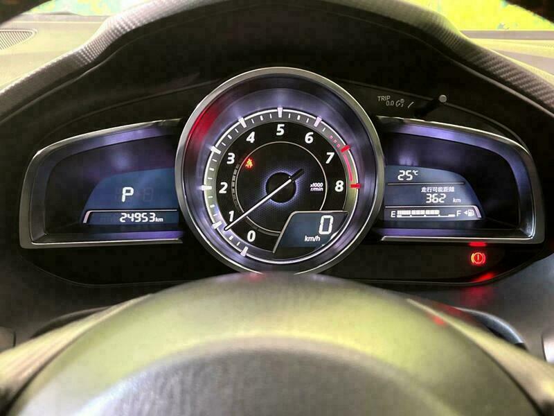 Axela Sport