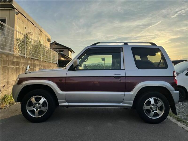 PAJERO MINI