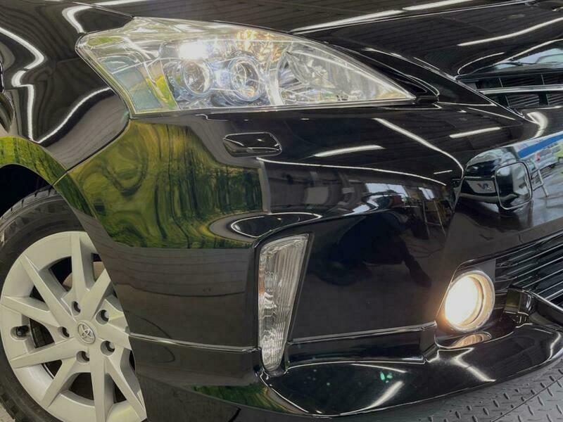 PRIUS ALPHA