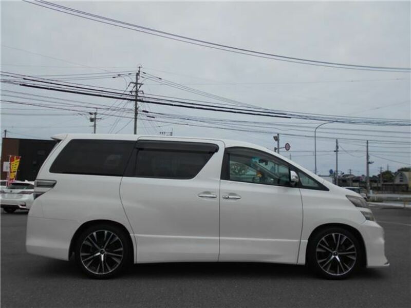VELLFIRE
