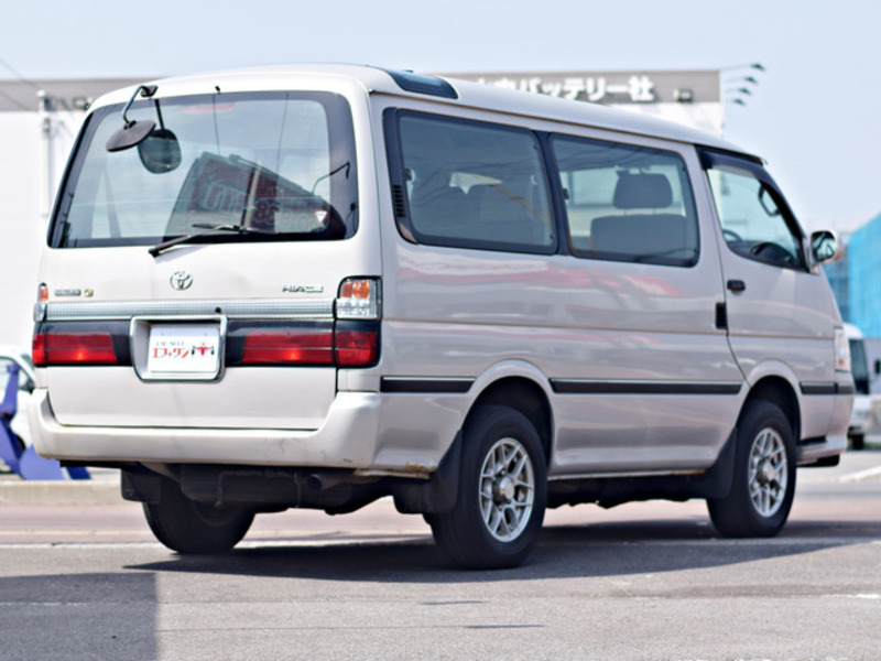 HIACE