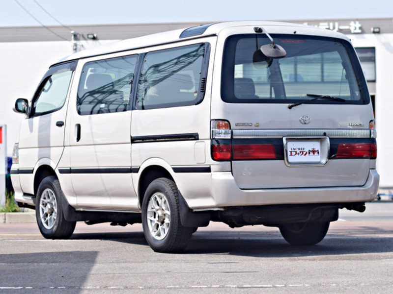 HIACE