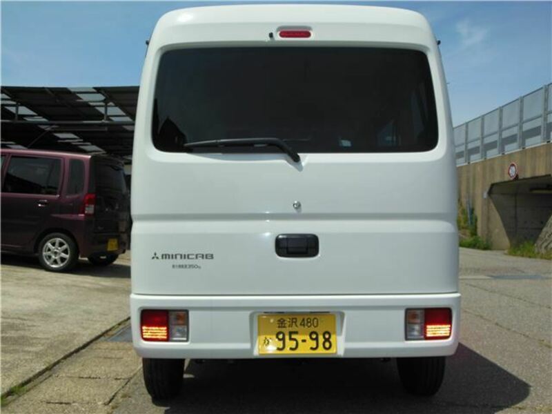 MINICAB VAN