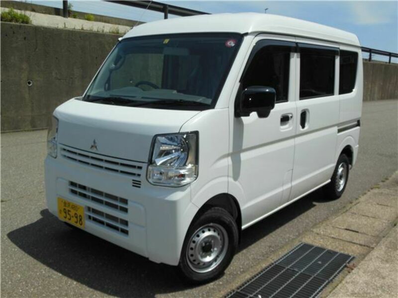 MINICAB VAN