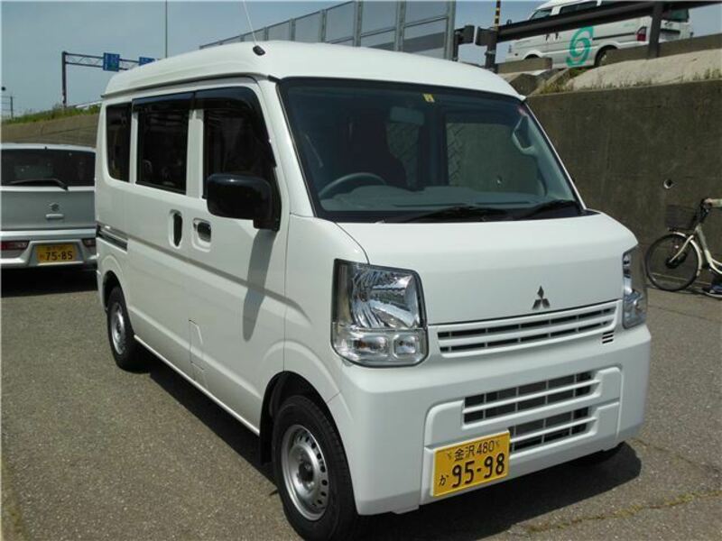 MINICAB VAN
