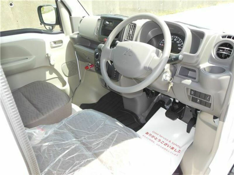 MINICAB VAN