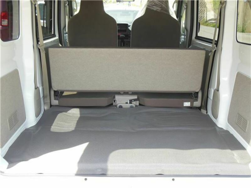 MINICAB VAN