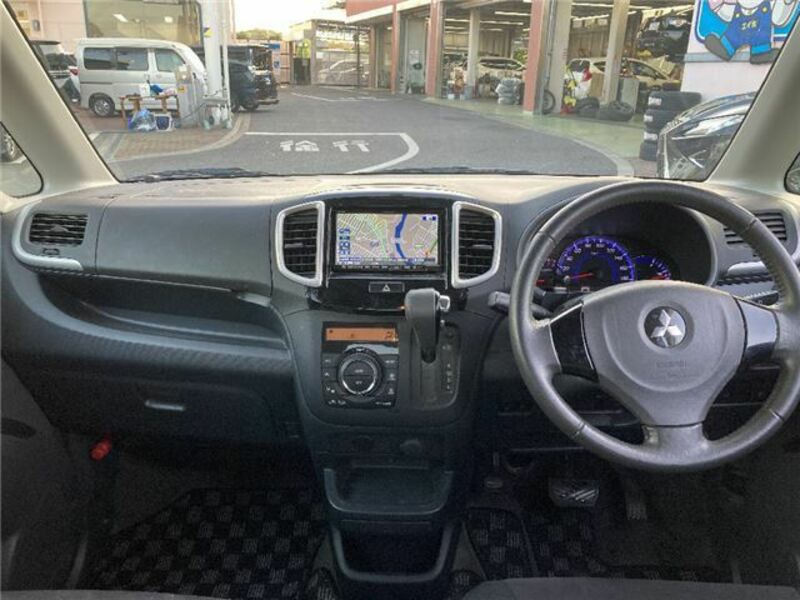 DELICA D2