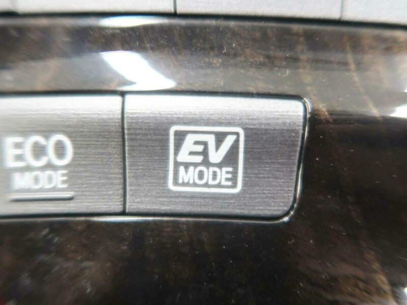 PRIUS-41