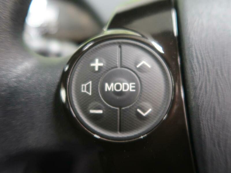 PRIUS-56