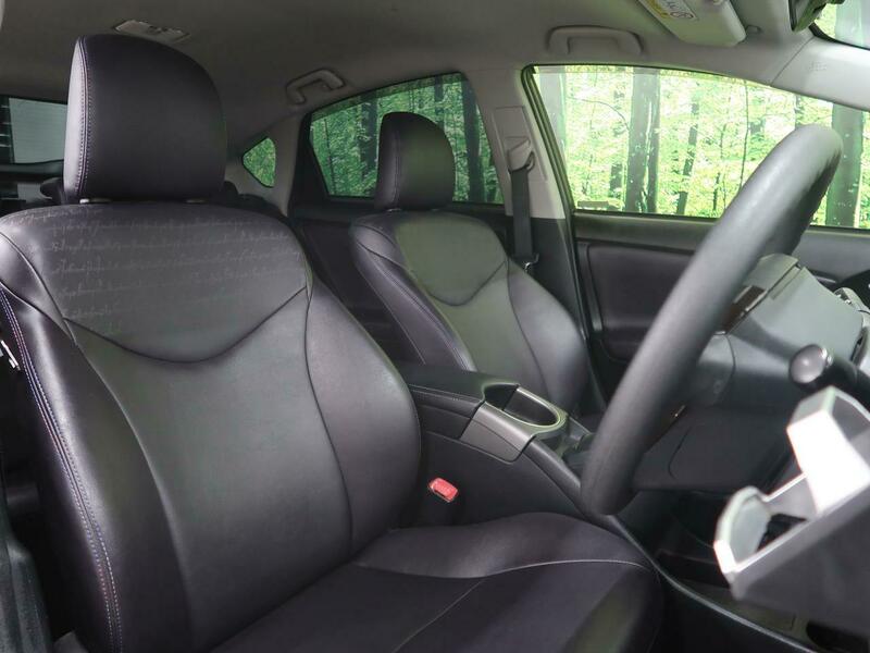 PRIUS-62