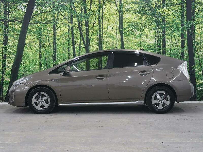 PRIUS-45