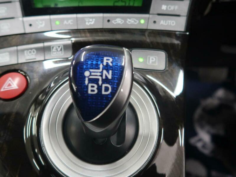 PRIUS-38