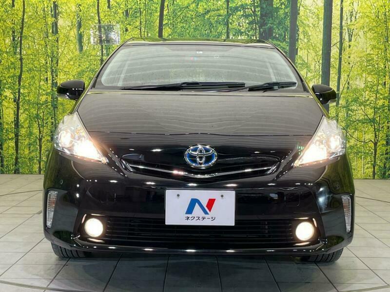 PRIUS ALPHA