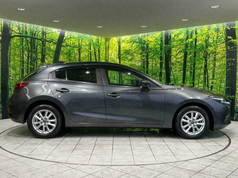 Axela Sport