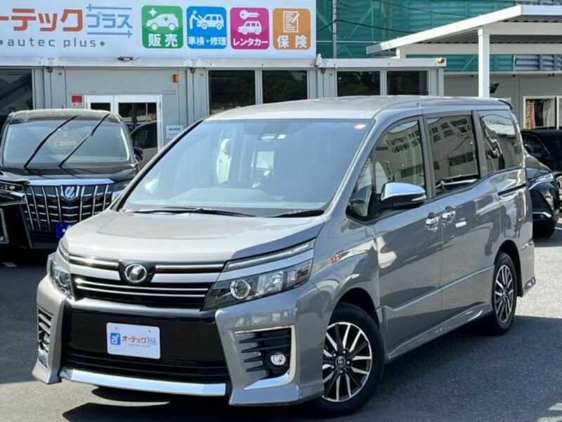 Used 2017 Toyota Voxy Zrr80w 