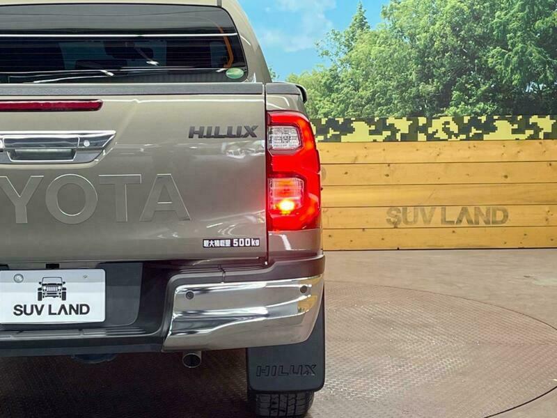HILUX