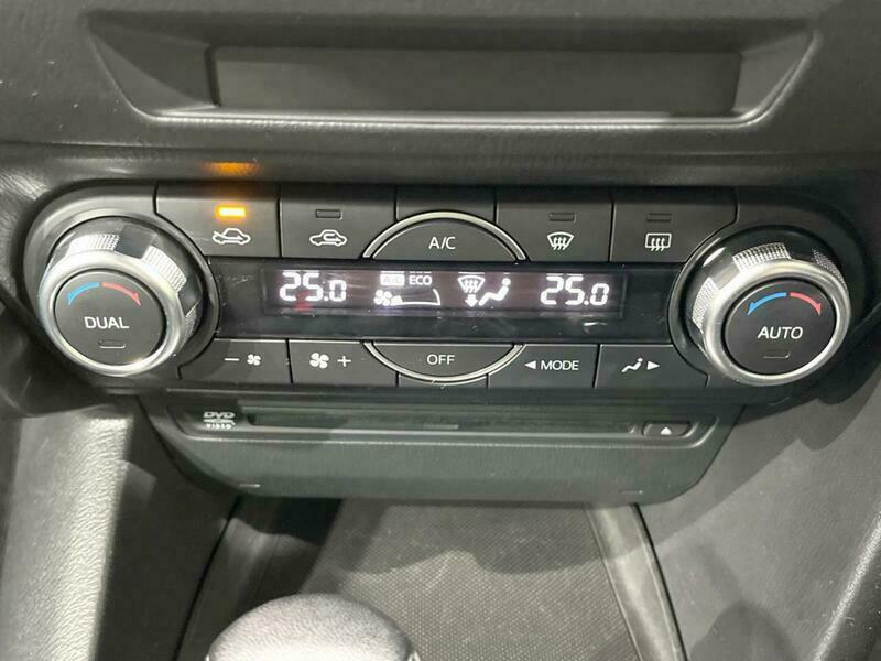 Axela Sport