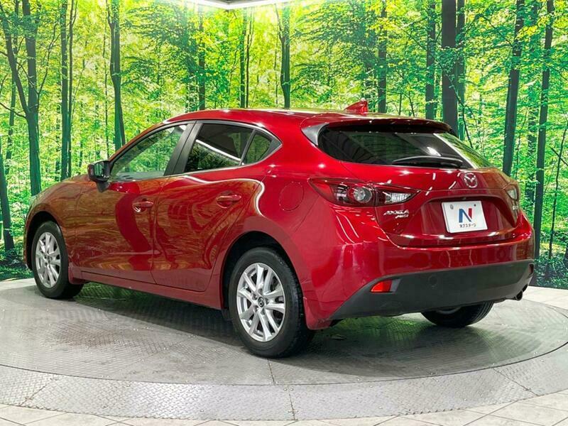 Axela Sport